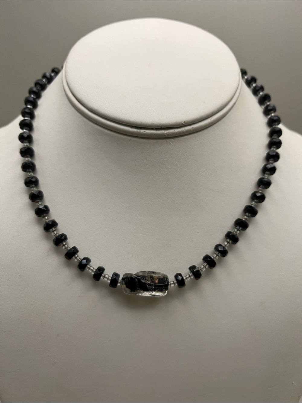 Black Beaded Glass Pendant Necklace - Women Jewelry